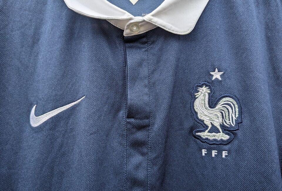 Nike France Football Shirt Men's Small 2014/15 International Home Soccer Jersey