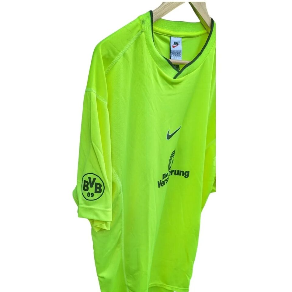 Borussia Dortmund Nike Football Shirt 1996/97 Soccer Training Jersey BNWT 90s
